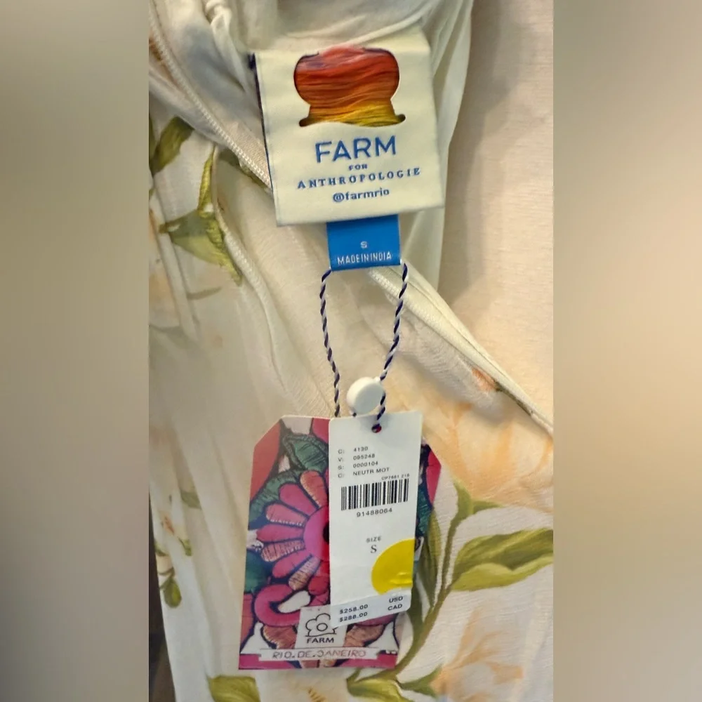 FARM Rio Cream Halter Tie Maxi Dress - Picture 6 of 10